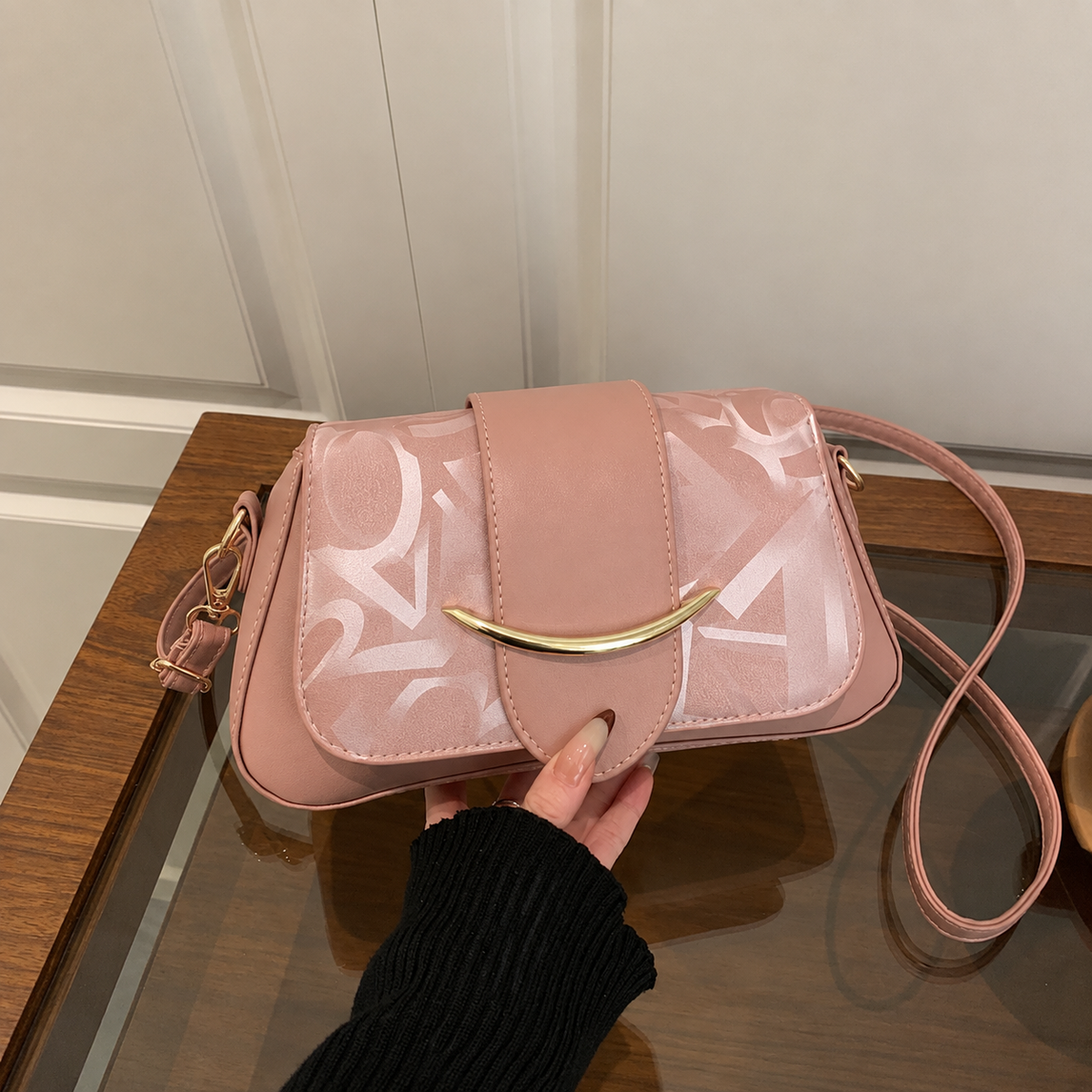 Elegant Blush Pink Hand Bag